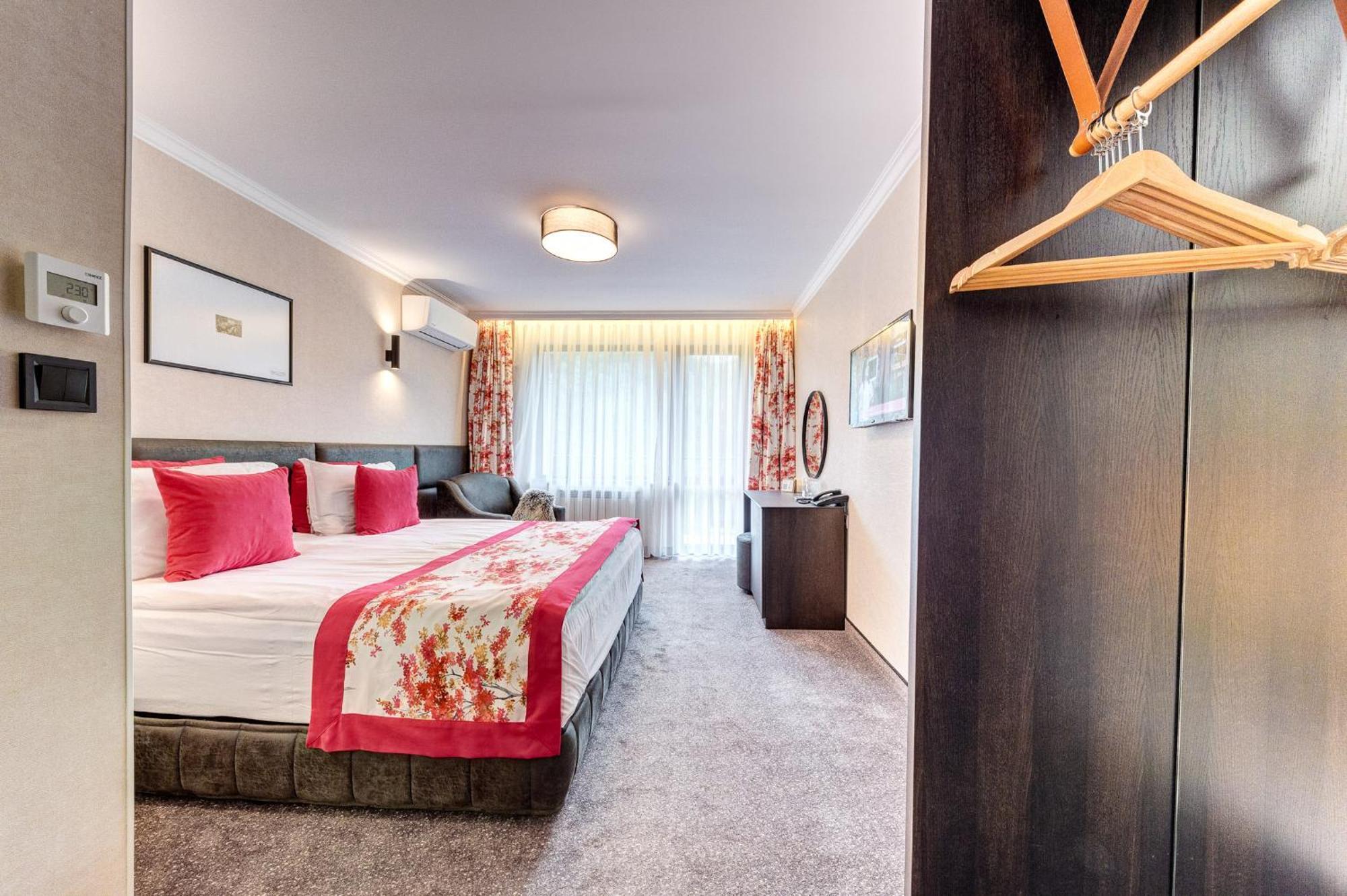 Spa Hotel Kiparis Σμόλιαν Εξωτερικό φωτογραφία