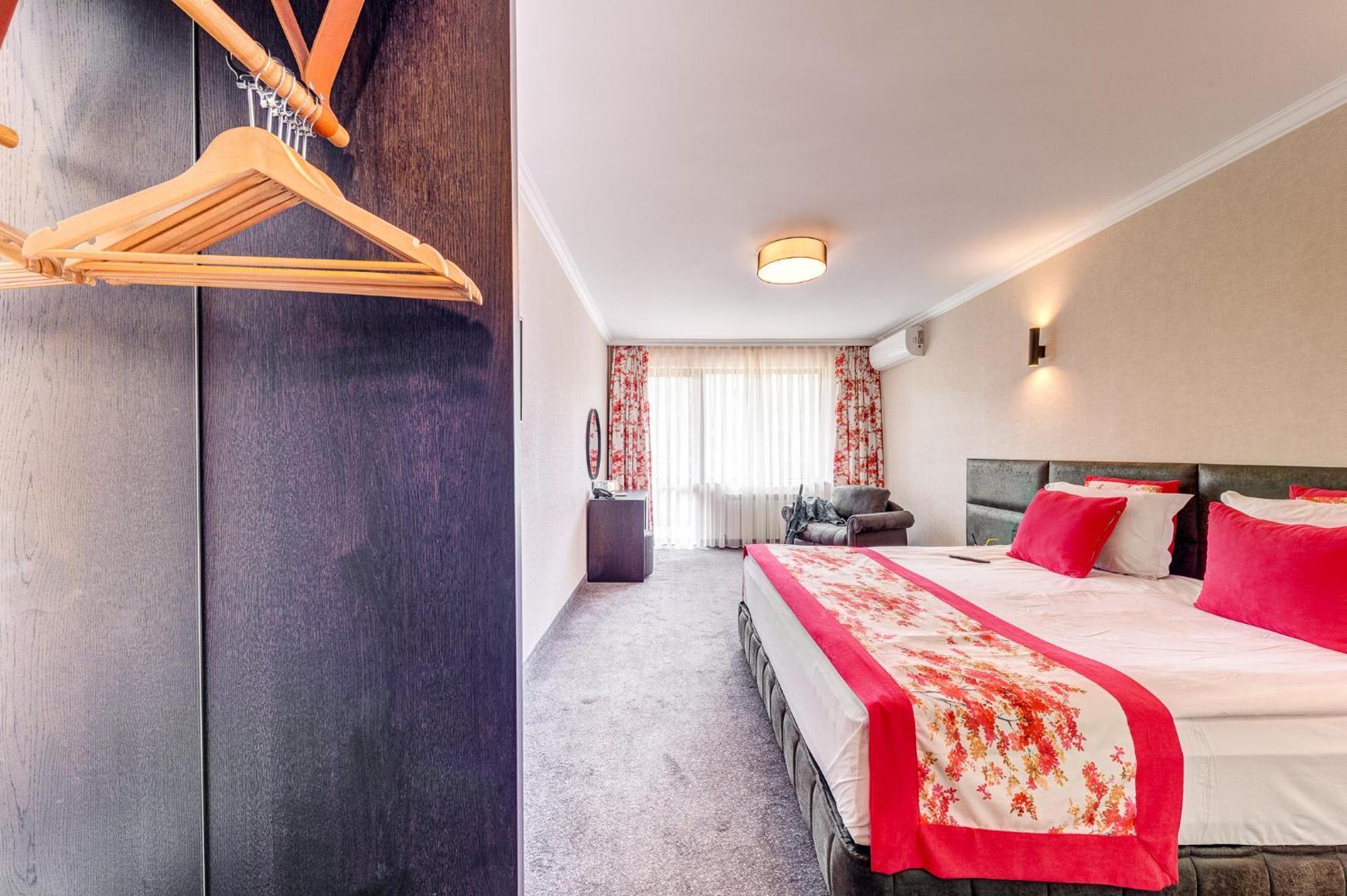 Spa Hotel Kiparis Σμόλιαν Εξωτερικό φωτογραφία